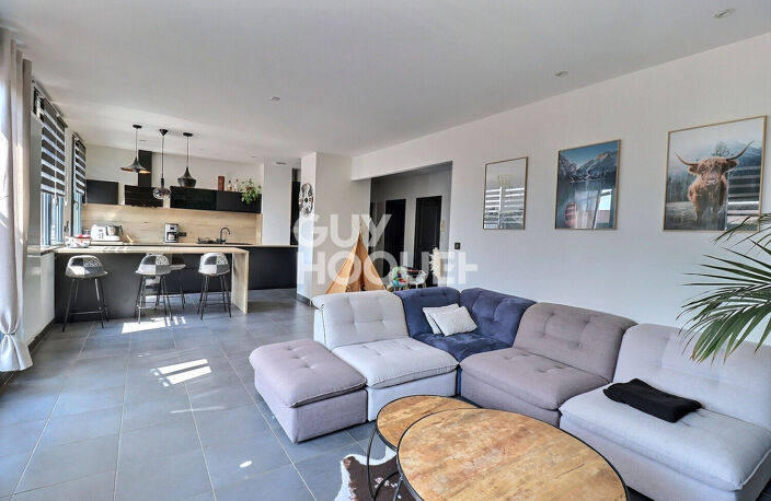 APPARTEMENT AVEC DEUX CHAMBRES UNE TERRASSE ET UN PARKING FAU... — photo 2