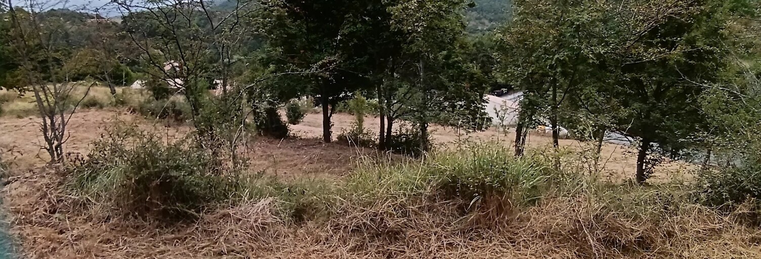 Terrain  2295 m² à vendre à Coursegoules (06140)