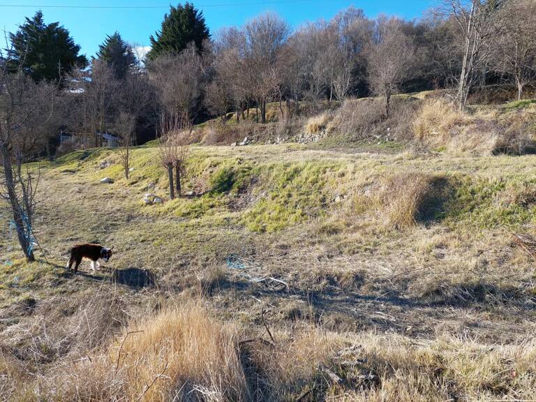 COURSEGOULES, RARE terrain constructible exposé sud — photo 1