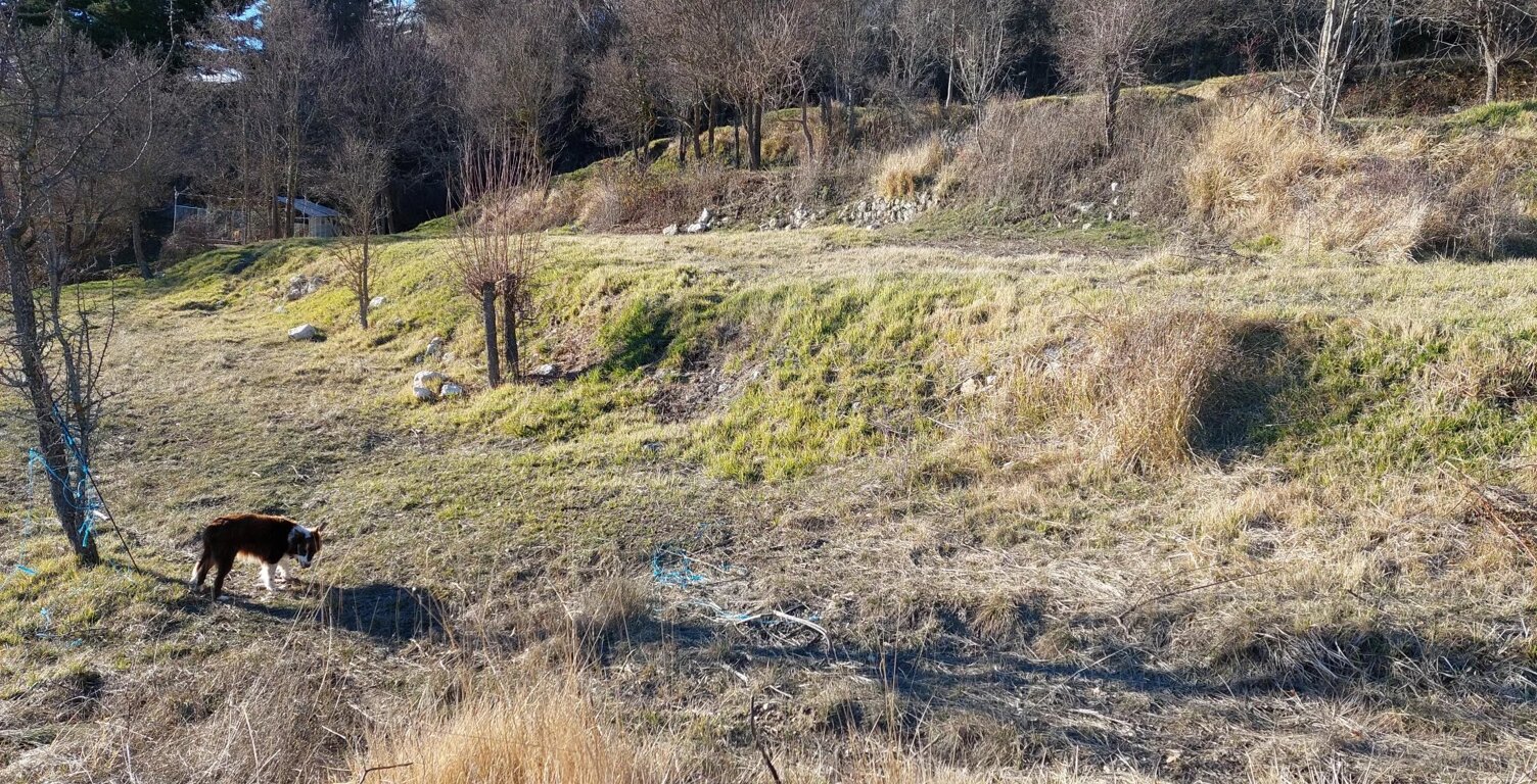 COURSEGOULES, RARE terrain constructible exposé sud — photo 1