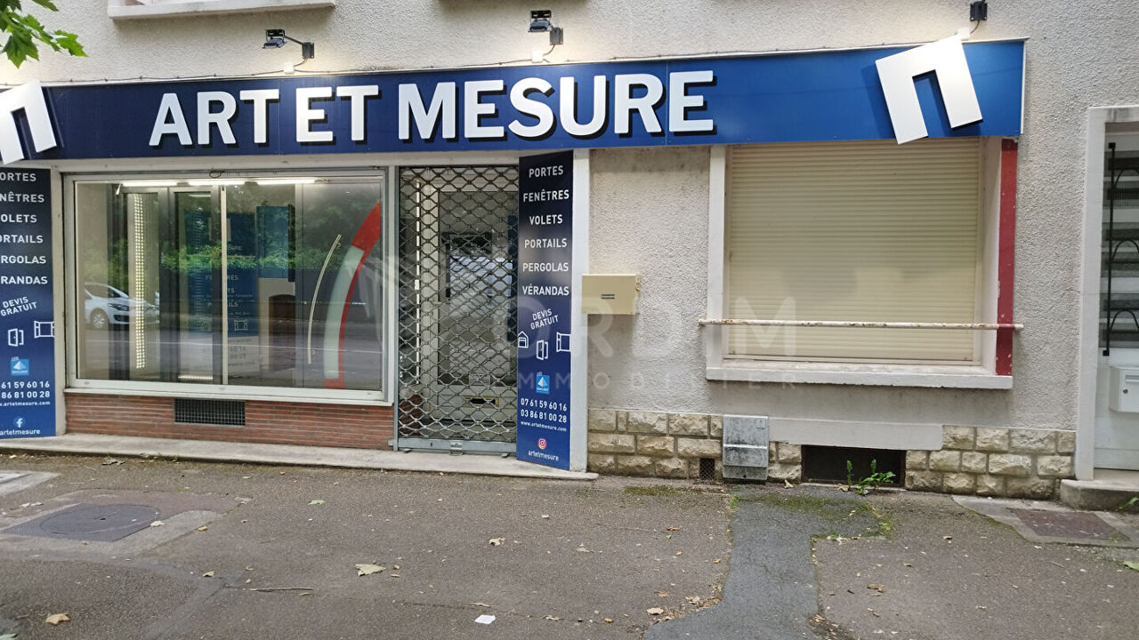 commerce  pièces 52 m2 à vendre à Auxerre (89000)