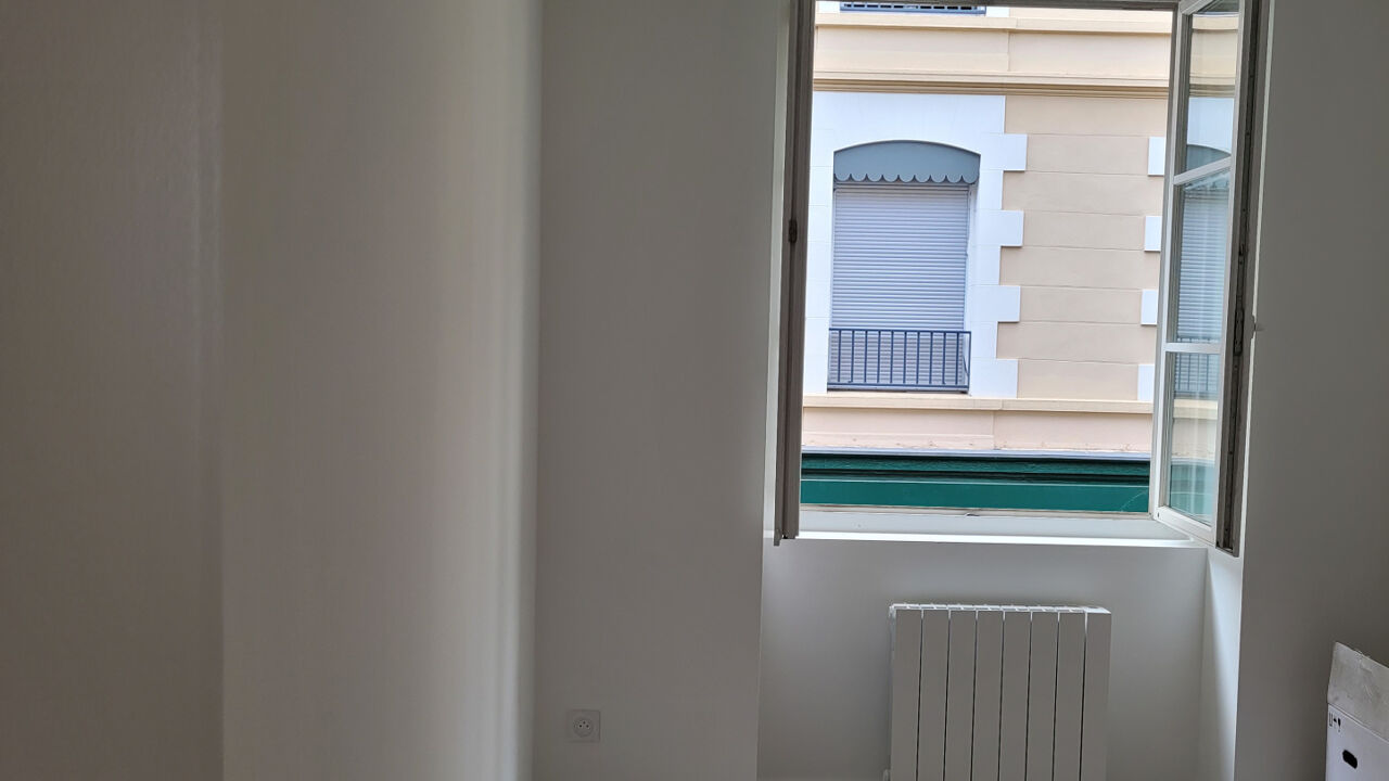 appartement 6 pièces 130 m2 à louer à Saint-Étienne (42000)