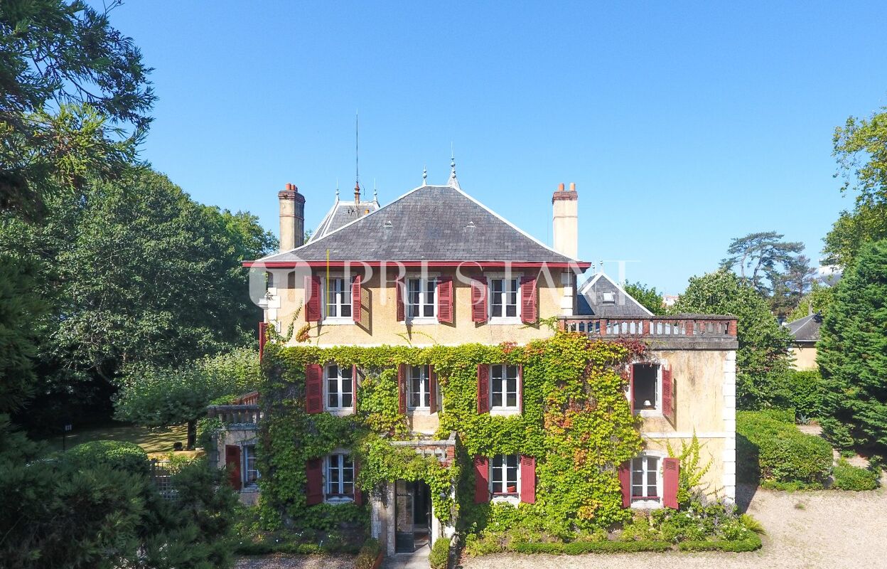 maison 20 pièces 800 m2 à vendre à Biarritz (64200)