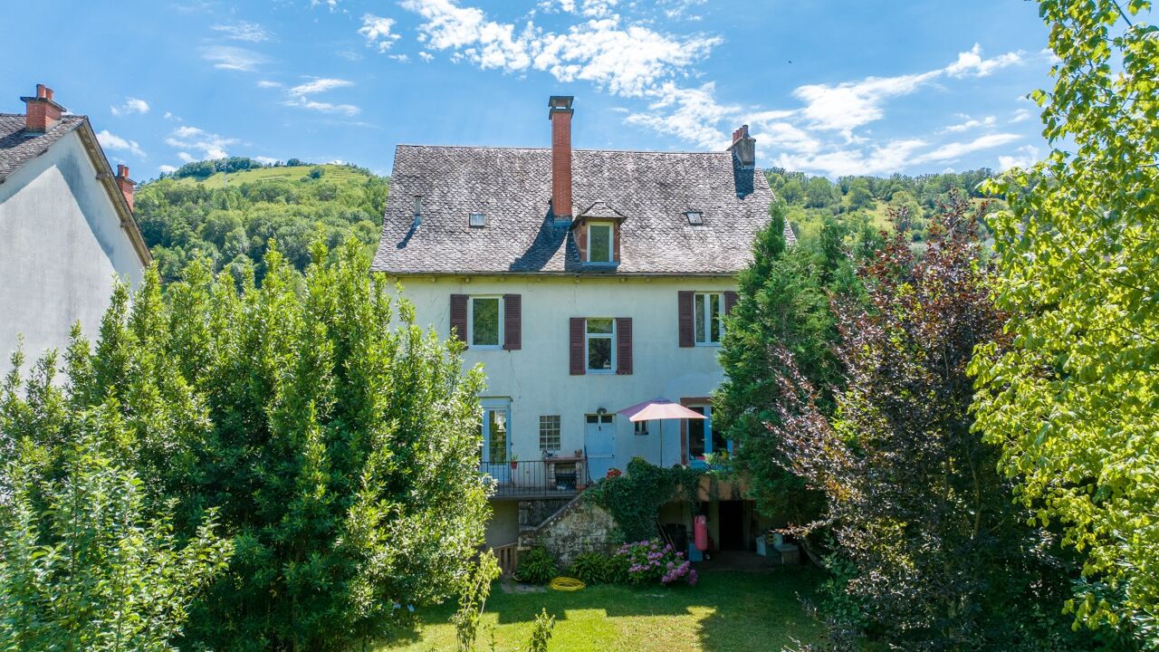 maison 5 pièces 174 m2 à vendre à Marcillac-Vallon (12330)