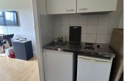 location appartement 985 € CC /mois à proximité de Courbevoie (92400)