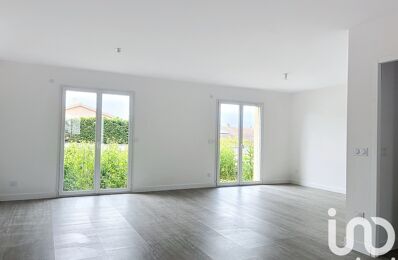 location maison 1 400 € CC /mois à proximité de Villars-les-Dombes (01330)