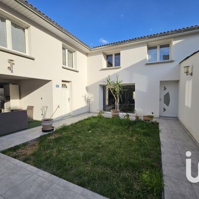 Maison 8 pièces 180 m²