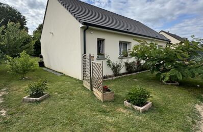 vente maison 219 500 € à proximité de Vitry-Aux-Loges (45530)