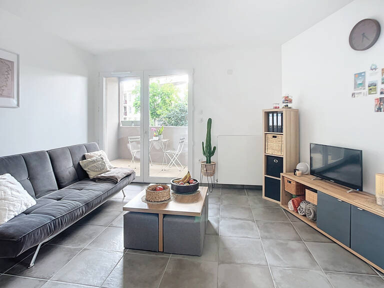Appartement T2 centre Mornant — photo 1