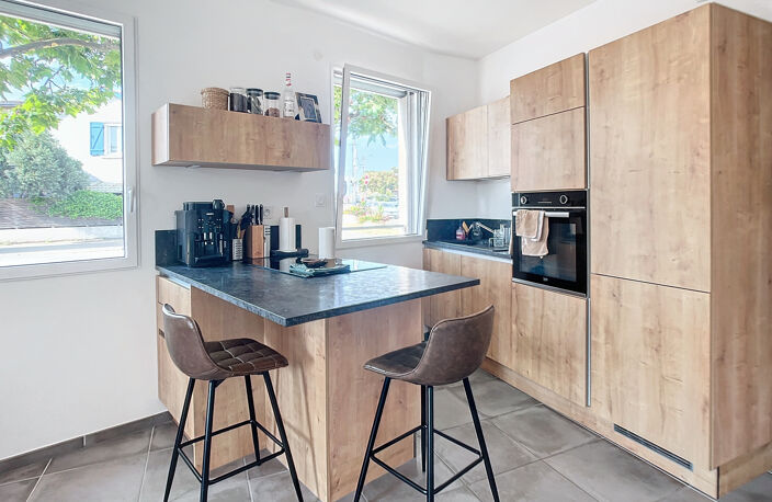Appartement T2 centre Mornant — photo 3