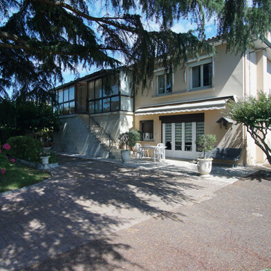Maison 8 pièces 350000 €