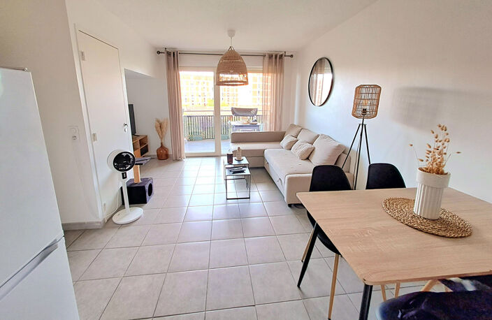 VENDU - Albi Beau T2 de 45 m² + place de parking privative — photo 2