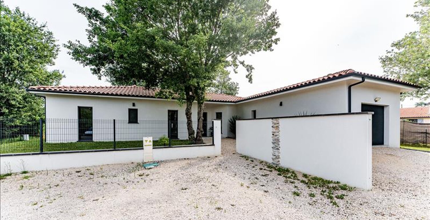 Villa de 5 pièces principales — photo 1