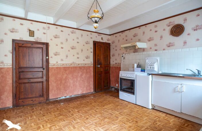Maison en pierre de 5 pièces principales — photo 2