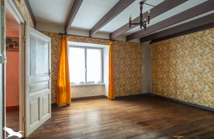 Maison en pierre de 5 pièces principales — photo 4