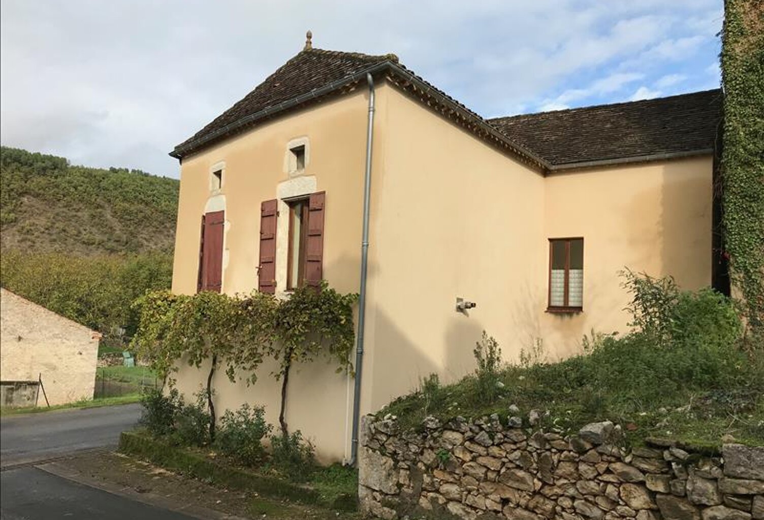 Maison de bourg de 4 pièces principales — photo 1