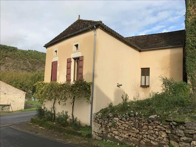 Maison de bourg de 4 pièces principales — photo du bien