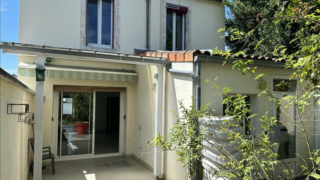 maison 5 pièces 168 m2 à vendre à Jarnac (16200)