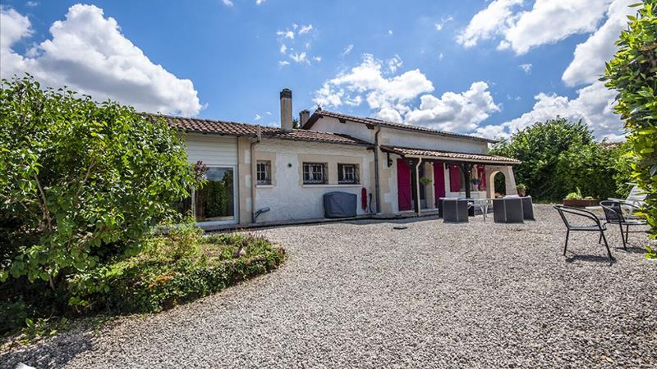 maison 7 pièces 198 m2 à vendre à La Rochebeaucourt-Et-Argentine (24340)