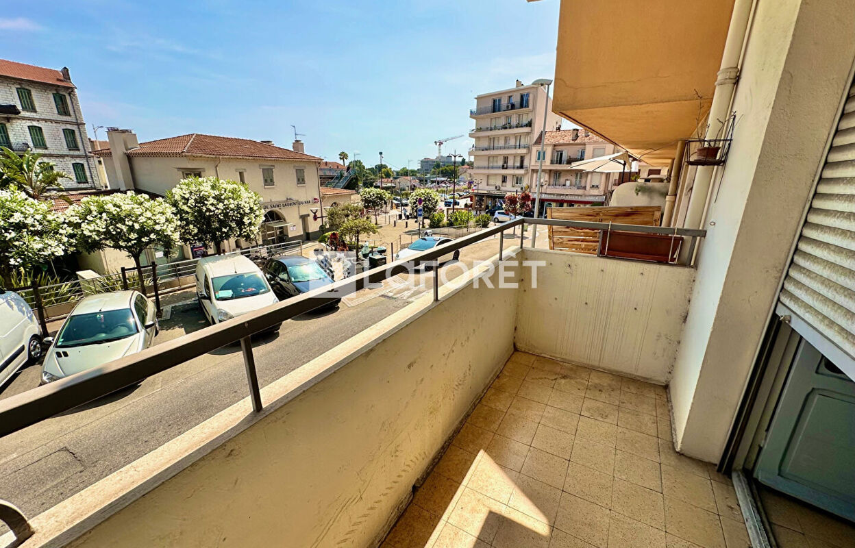 appartement 2 pièces 46 m2 à vendre à Saint-Laurent-du-Var (06700)