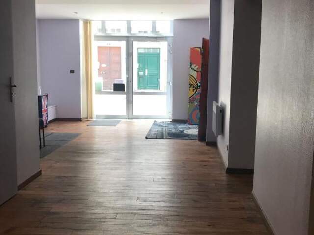 Bureau À Louer — photo du bien
