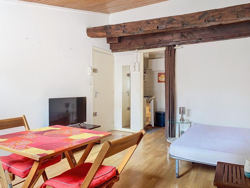 Appartement 1 pièces  à vendre Rochelle (La) 17000