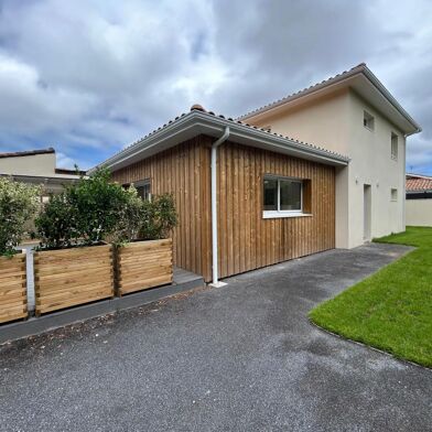 Maison 5 pièces 598000 €