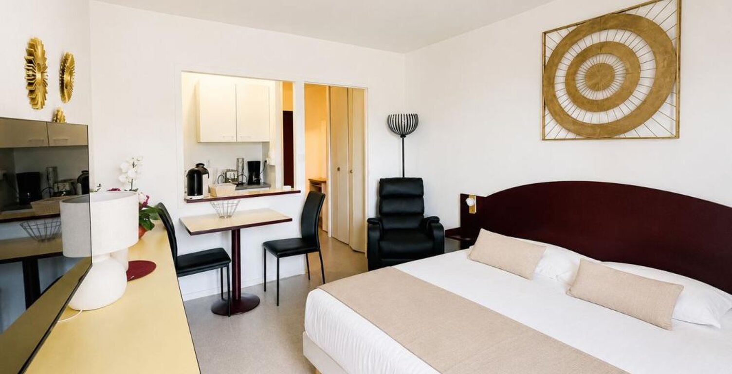 Studio Meublé dans Résidence Thermale à Dax — photo 1