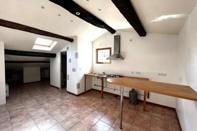 Immeuble  192000 €