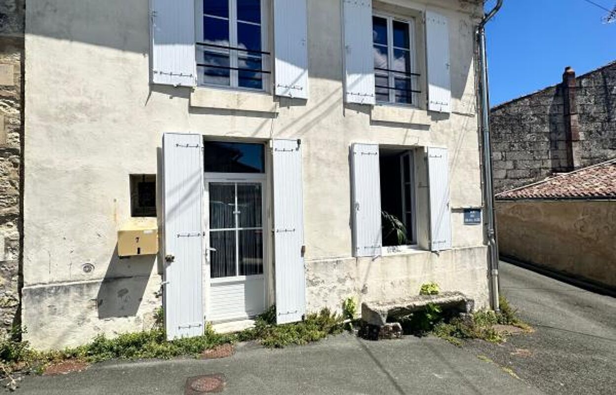 maison 2 pièces 57 m2 à vendre à Saintes (17100)