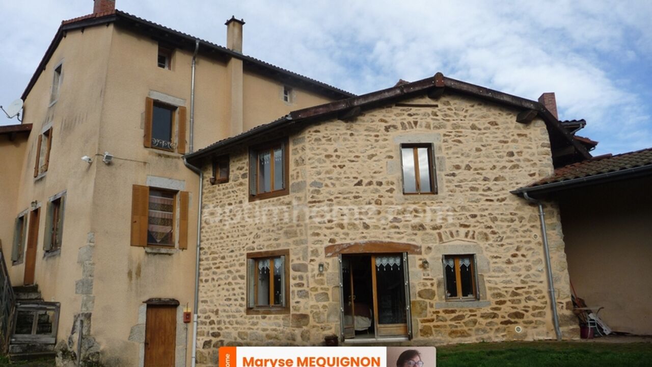 maison 7 pièces 190 m2 à vendre à Marat (63480)