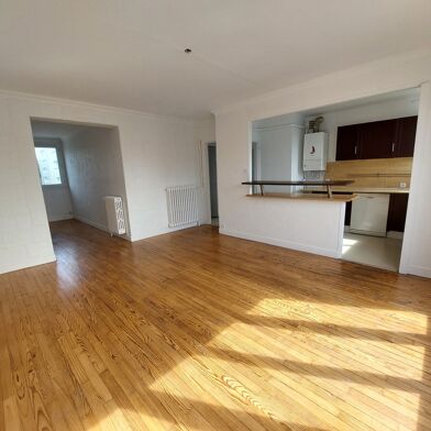 Appartement 4 pièces 181000 €