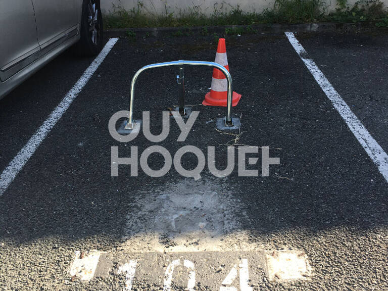 Parking / box Merignac — photo 1