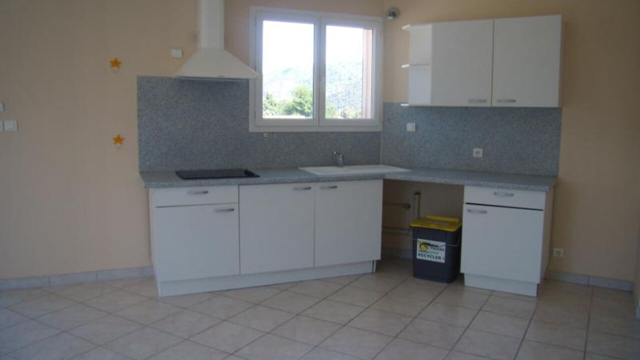 appartement 3 pièces 55 m2 à louer à Lalevade-d'Ardèche (07380)