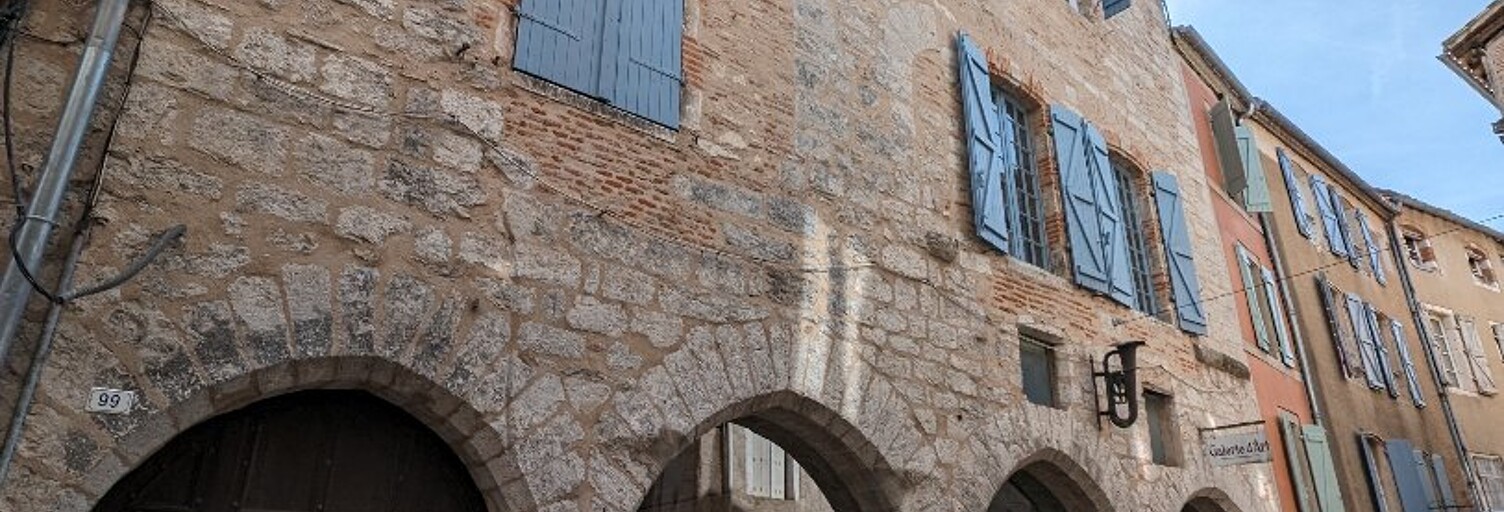 Immeuble   m² à vendre à Cahors (46000)