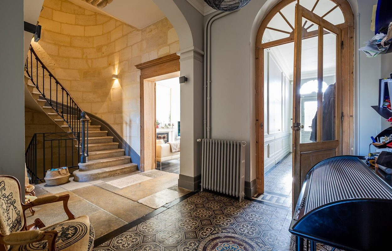 maison 7 pièces 370 m2 à vendre à Bordeaux (33000)