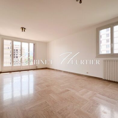 Appartement 4 pièces 102 m²