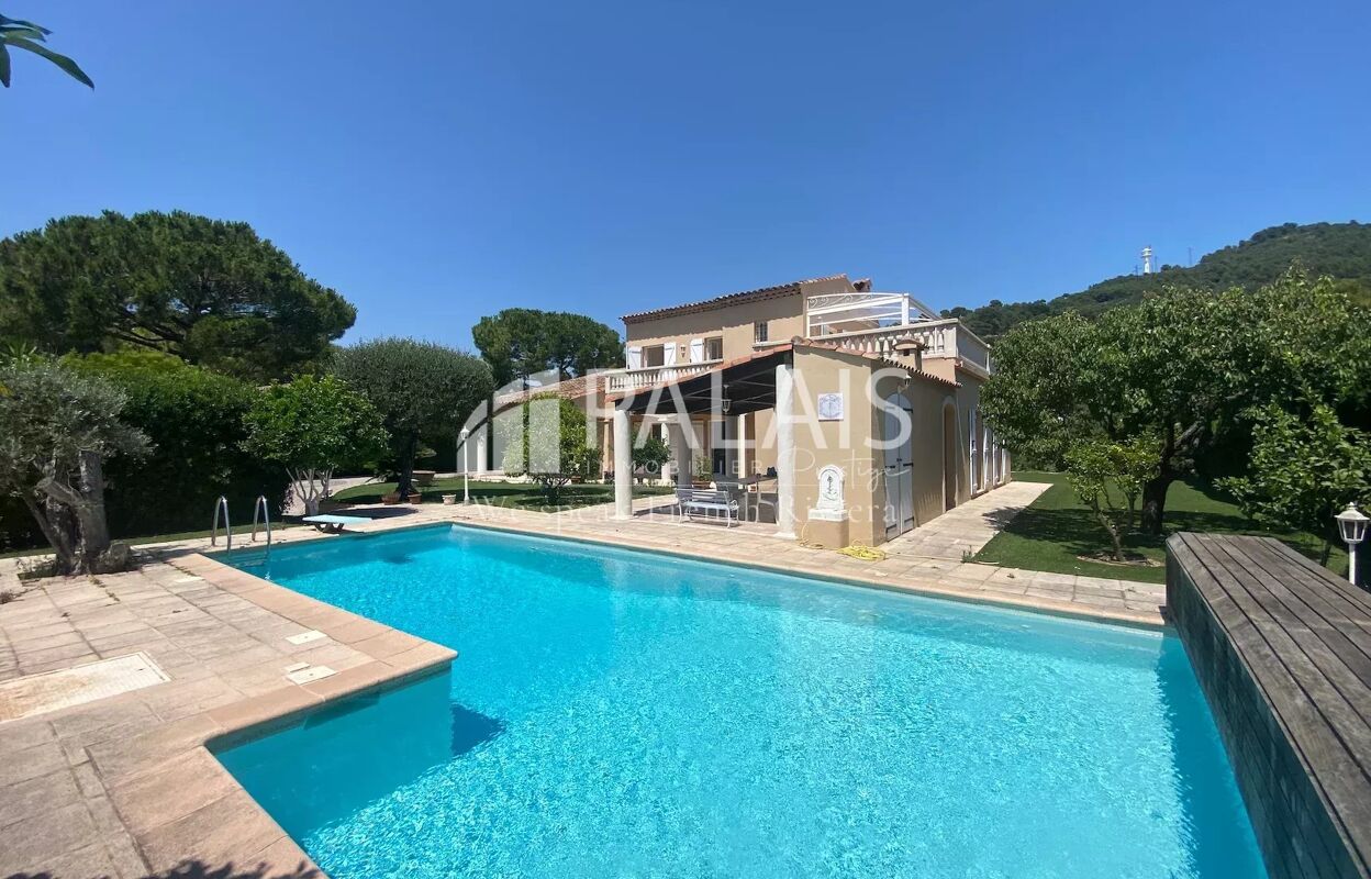 maison 8 pièces 190 m2 à vendre à Villefranche-sur-Mer (06230)