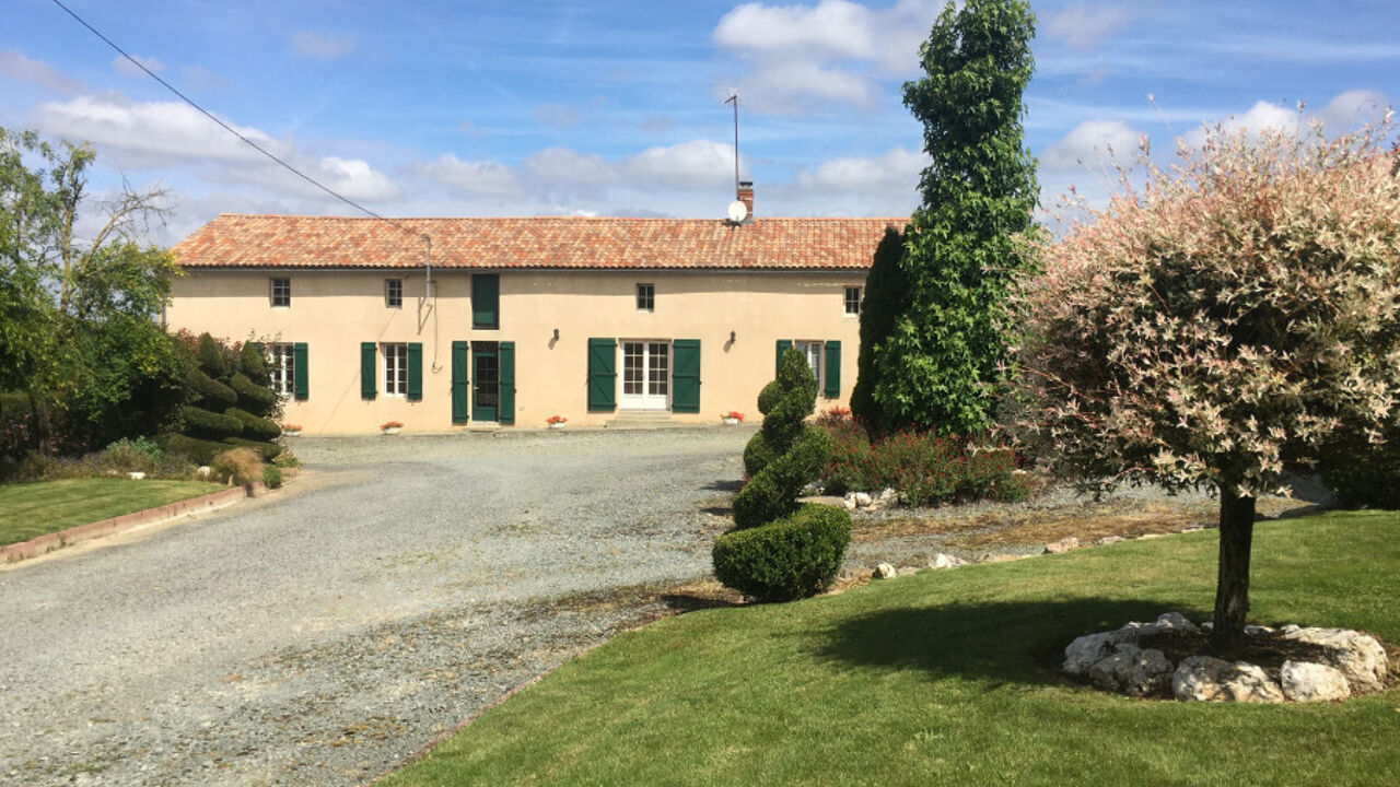 maison 7 pièces 145 m2 à vendre à Pouzauges (85700)