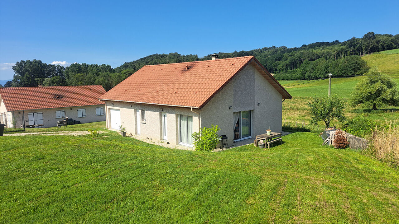 maison 4 pièces 86 m2 à vendre à La Batie-Divisin (38490)