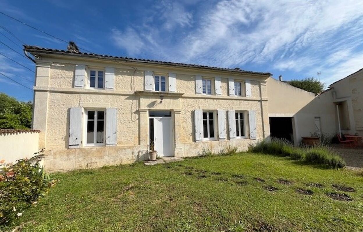 maison 6 pièces 180 m2 à vendre à Mesnac (16370)