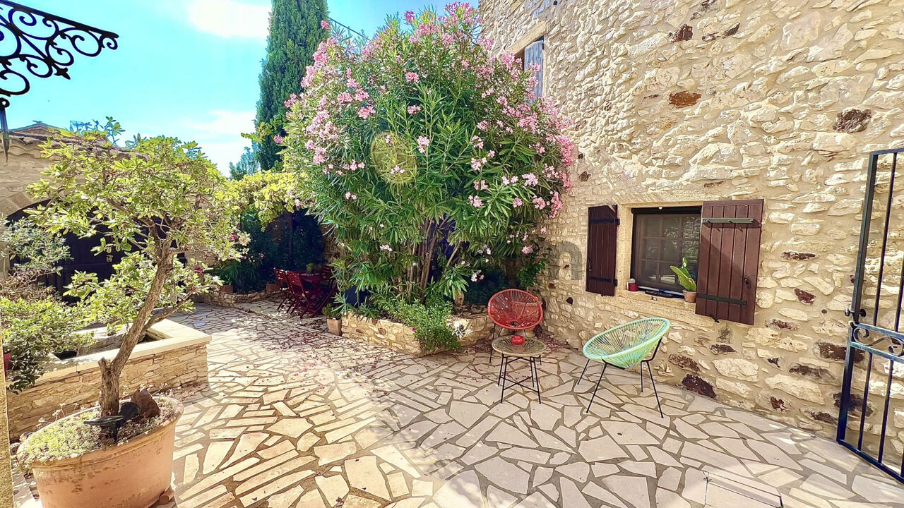 maison 10 pièces 300 m2 à vendre à Uzès (30700)