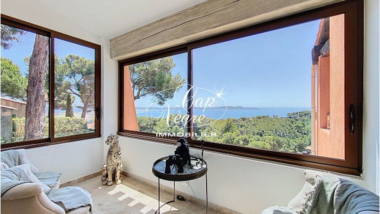 maison 6 pièces 241 m2 à vendre à Hyères (83400)