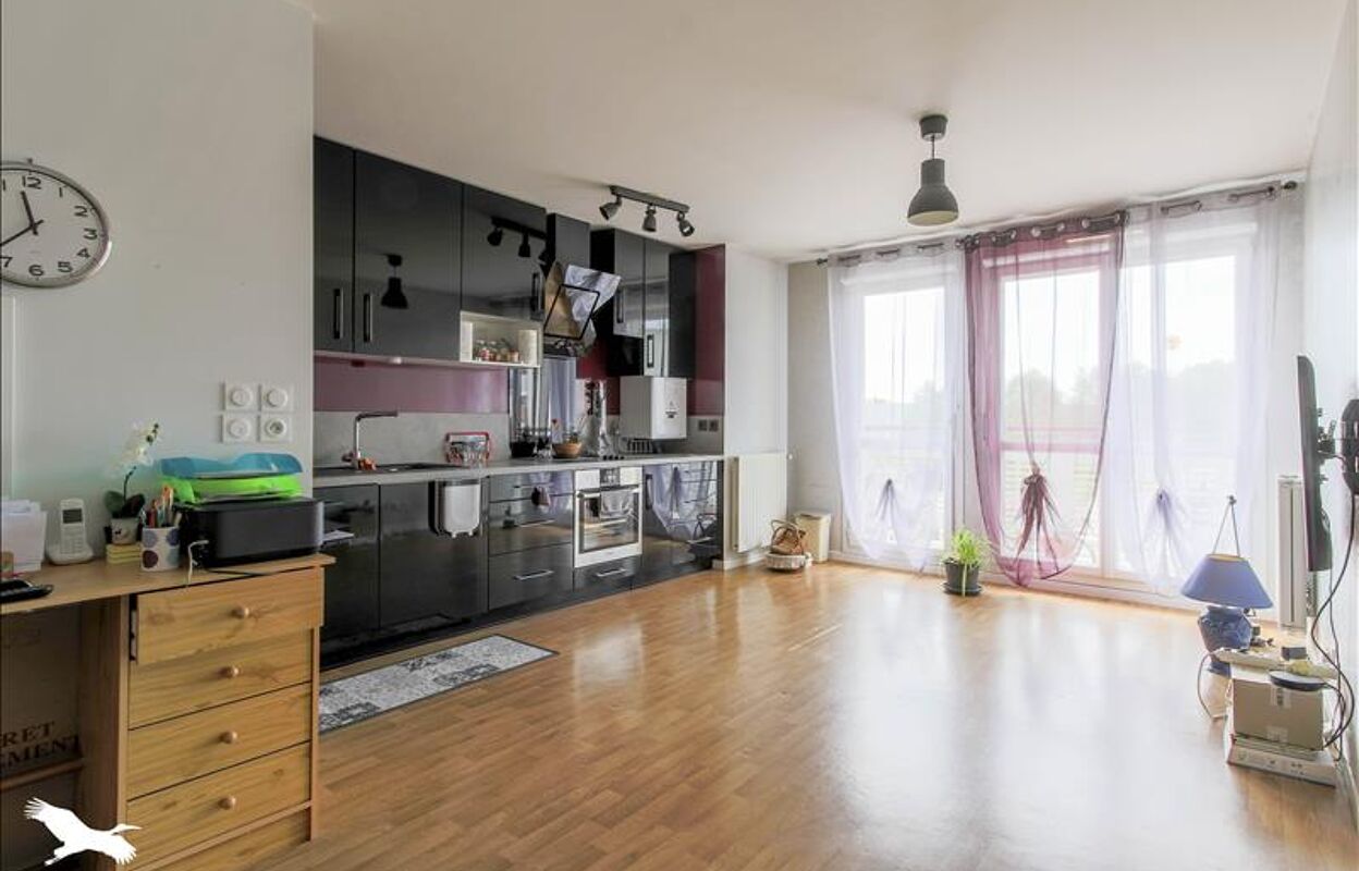 appartement 3 pièces 57 m2 à vendre à Ecquevilly (78920)