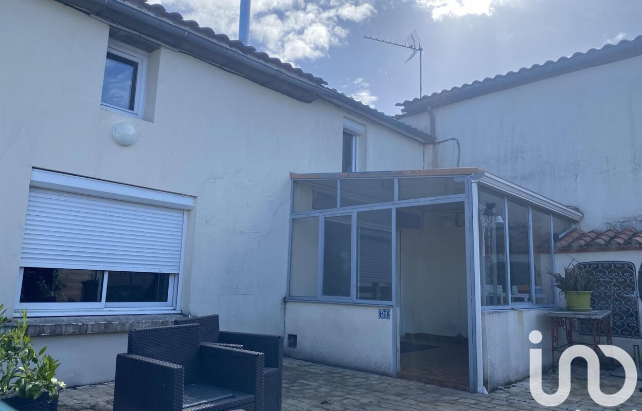 maison 5 pièces 126 m2 à vendre à Montaigu (85600)