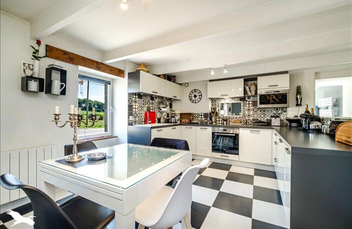Maison en pierre de 3 pièces principales — photo 4