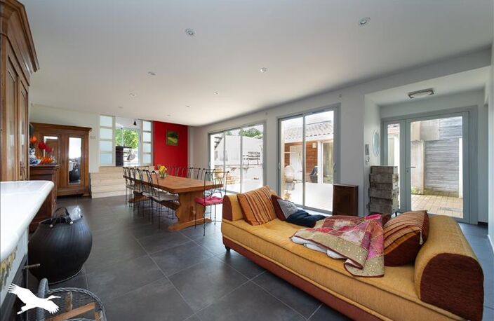 Maison en pierre de 6 pièces principales — photo 2