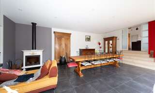 Maison 6 Pièces 270 m² à vendre à Laruscade (33620)