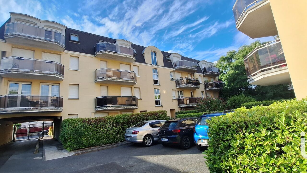 appartement 3 pièces 68 m2 à vendre à Pontault-Combault (77340)