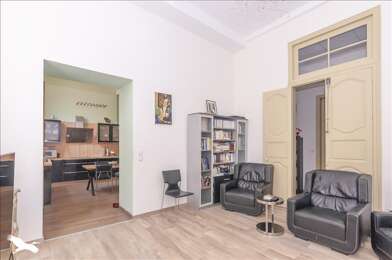 Appartement 5 pièces 213000 €